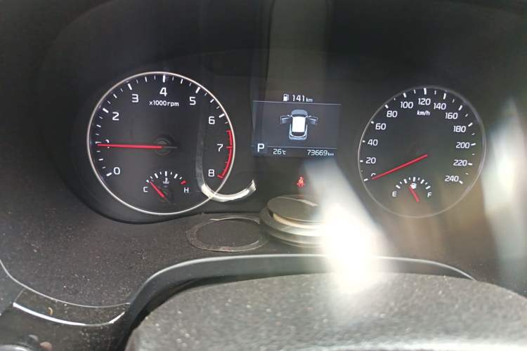 Used Kia KX3 2020 1.5L CVT Trend Edition Odometer Close Up