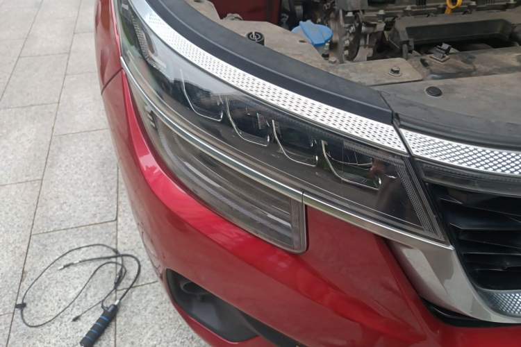 Used Kia KX3 2020 1.5L CVT Trend Edition Right Front Headlight