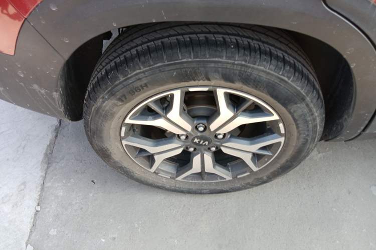 Used Kia KX3 2020 1.5L CVT Trend Edition Right Rear Wheel Hub