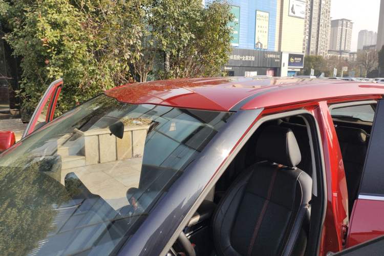 Used Kia KX3 2020 1.5L CVT Smart Edition Roof