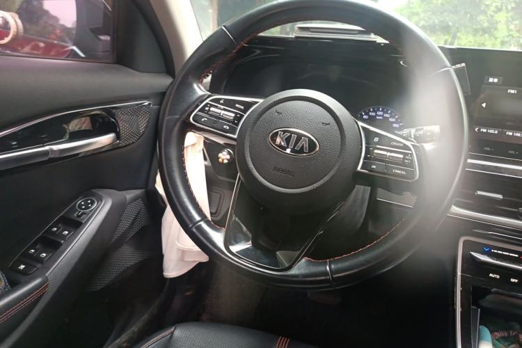 Used Kia KX3 2020 1.5L CVT Trend Edition Steering Wheel