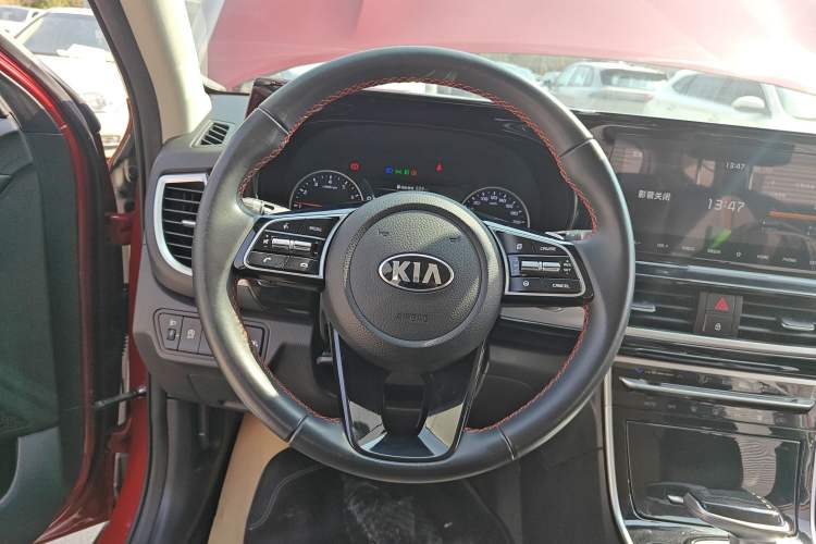 Used Kia KX3 2020 1.5L CVT Smart Edition Steering Wheel