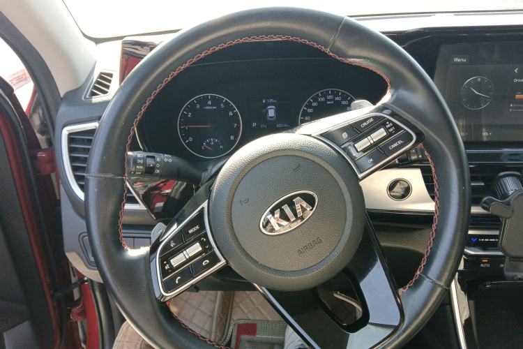 Used Kia KX3 2020 1.5L CVT Trend Edition Steering Wheel