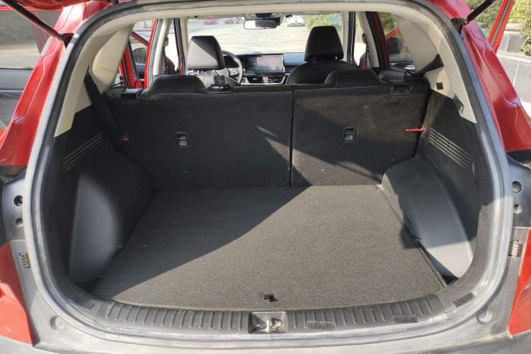 Used Kia KX3 2020 1.5L CVT Smart Edition Trunk