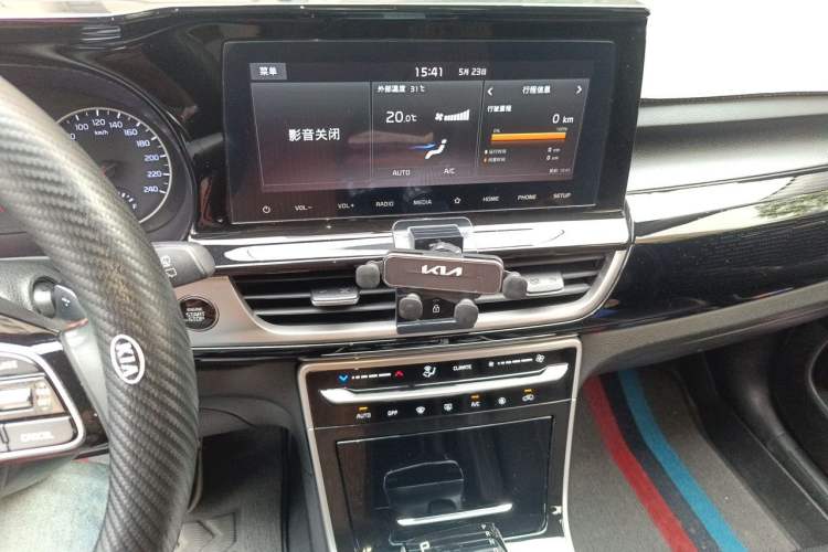 Used Kia KX3 2020 1.5L CVT Trend Edition Audio And AC Panel