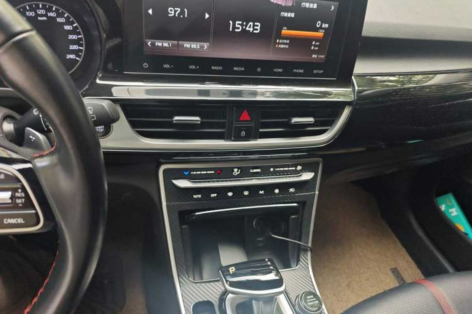 Used Kia KX3 2020 1.5L CVT Trend Edition Audio And AC Panel