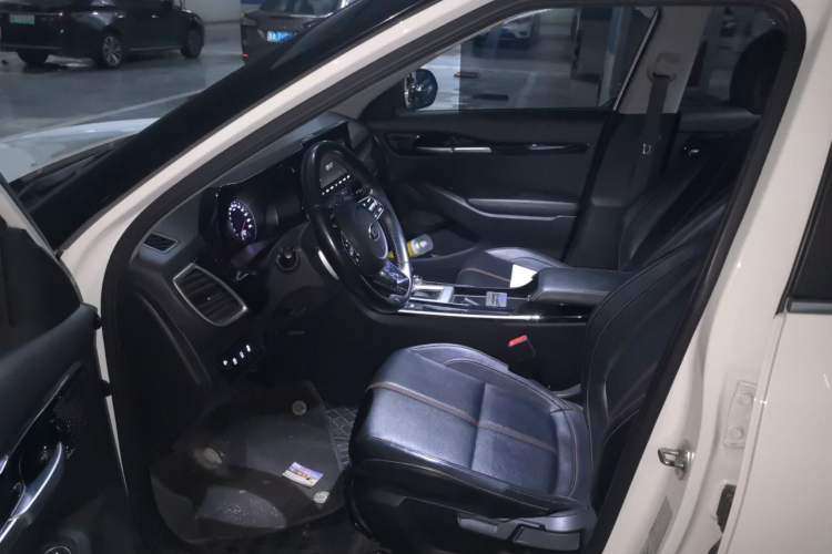Used Kia KX3 2020 1.5L CVT Trend Edition Driver Seat