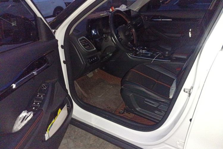 Used Kia KX3 2020 1.5L CVT Trend Edition Driver Seat
