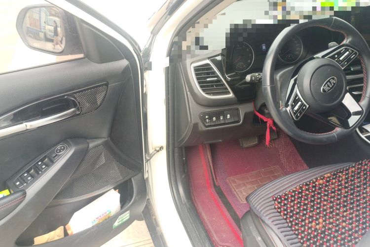 Used Kia KX3 2020 1.5L CVT Trend Edition Driver Seat