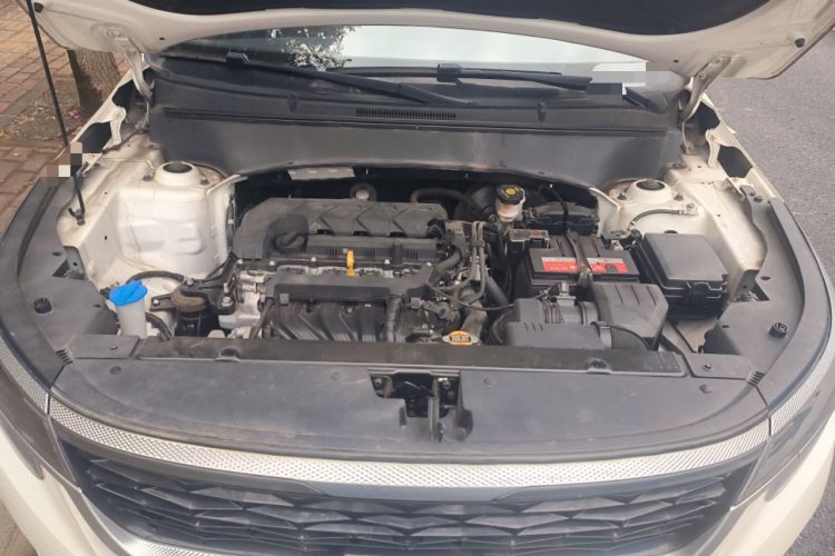 Used Kia KX3 2020 1.5L CVT Trend Edition Engine Bay