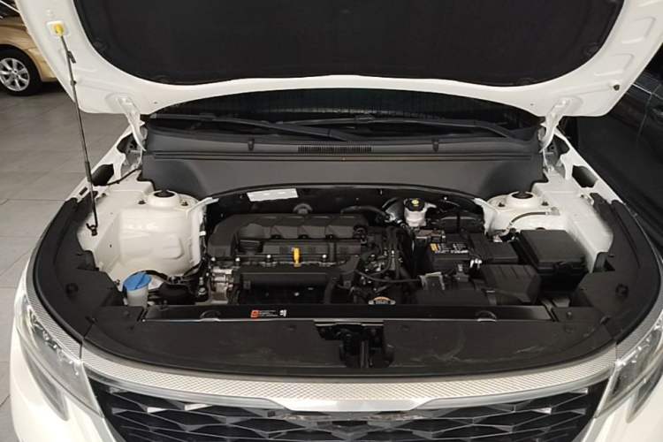 Used Kia KX3 2020 1.5L CVT Smart Edition Engine Bay