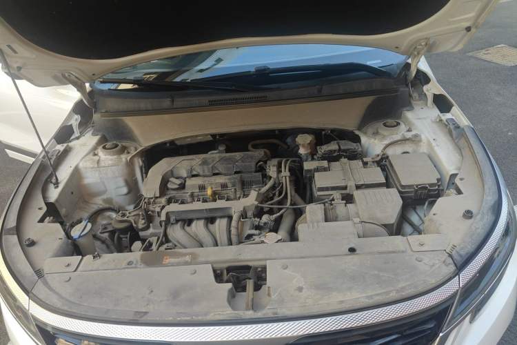 Used Kia KX3 2020 1.5L CVT Trend Edition Engine Bay