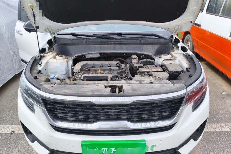 Used Kia KX3 2020 1.5L CVT Smart Edition Engine Bay