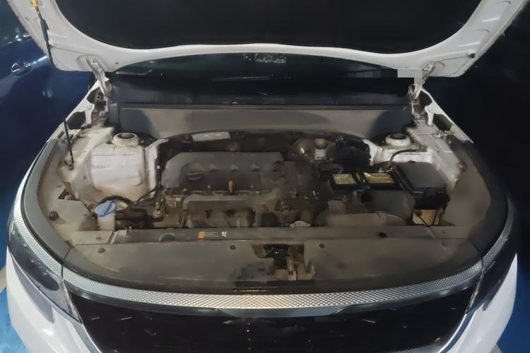 Used Kia KX3 2020 1.5L CVT Trend Edition Engine Bay