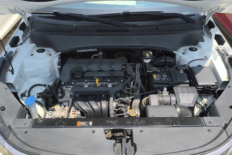 Used Kia KX3 2020 1.5L CVT Comfort Edition Engine Bay