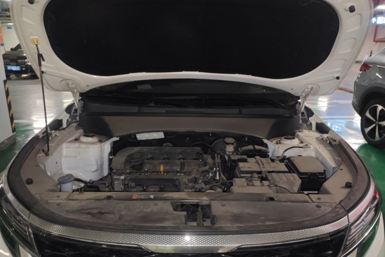 Used Kia KX3 2020 1.5L CVT Smart Edition Engine Bay