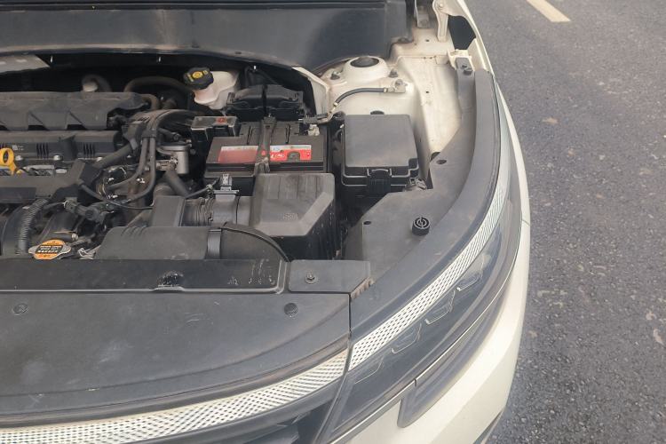 Used Kia KX3 2020 1.5L CVT Trend Edition Engine Bay Left