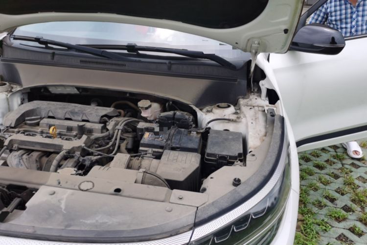 Used Kia KX3 2020 1.5L CVT Trend Edition Engine Bay Left