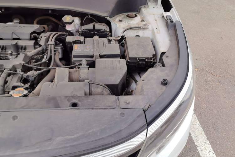 Used Kia KX3 2020 1.5L CVT Trend Edition Engine Bay Left