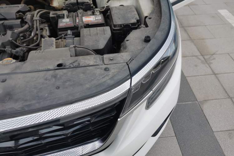 Used Kia KX3 2020 1.5L CVT Trend Edition Engine Bay Left