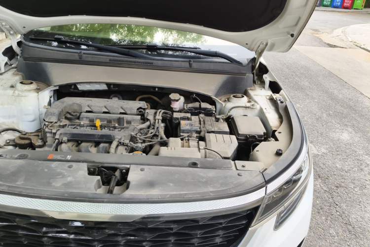 Used Kia KX3 2020 1.5L CVT Trend Edition Engine Bay Left