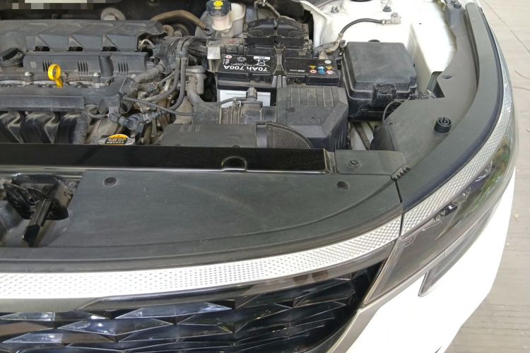 Used Kia KX3 2020 1.5L CVT Trend Edition Engine Bay Left