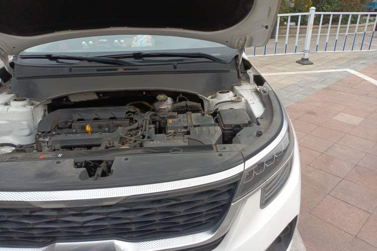 Used Kia KX3 2020 1.5L CVT Trend Edition Engine Bay Left