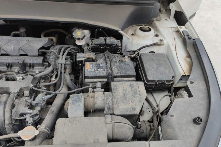 Used Kia KX3 2020 1.5L CVT Trend Edition Engine Bay Left