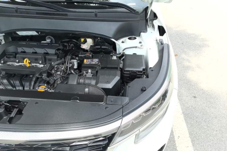 Used Kia KX3 2020 1.5L CVT Trend Edition Engine Bay Left