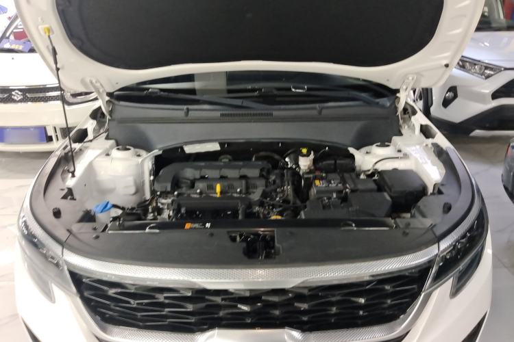 Used Kia KX3 2020 1.5L CVT Trend Edition Engine Bay