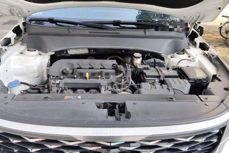 Used Kia KX3 2020 1.5L CVT Trend Edition Engine Bay
