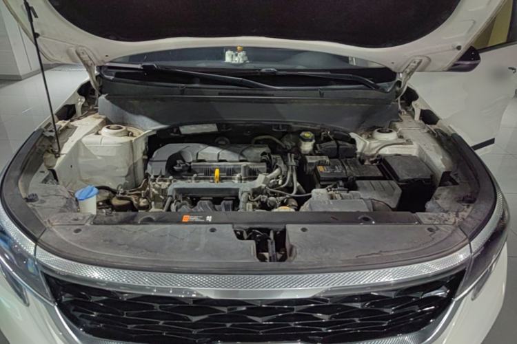 Used Kia KX3 2020 1.5L CVT Trend Edition Engine Bay
