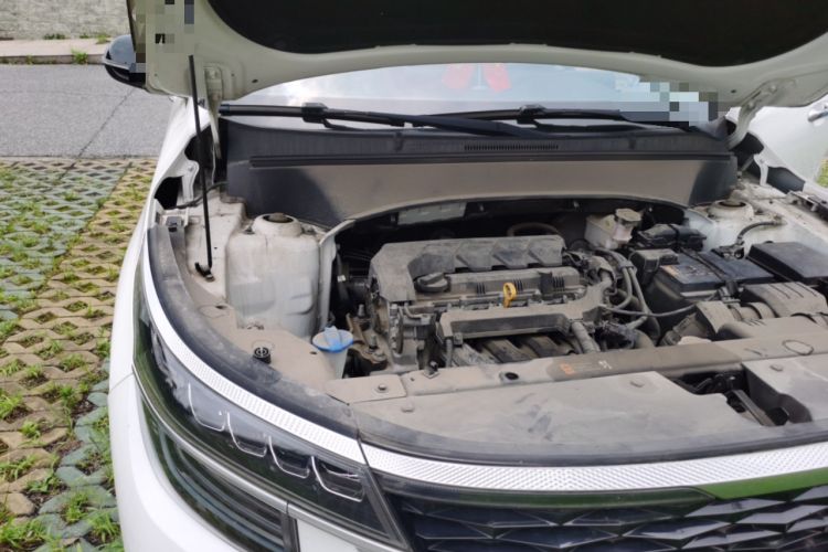 Used Kia KX3 2020 1.5L CVT Trend Edition Engine Bay Right