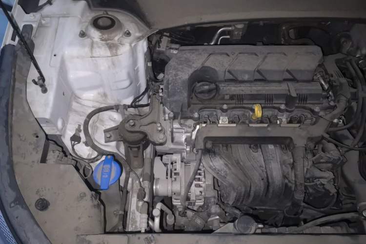 Used Kia KX3 2020 1.5L CVT Trend Edition Engine Bay Right