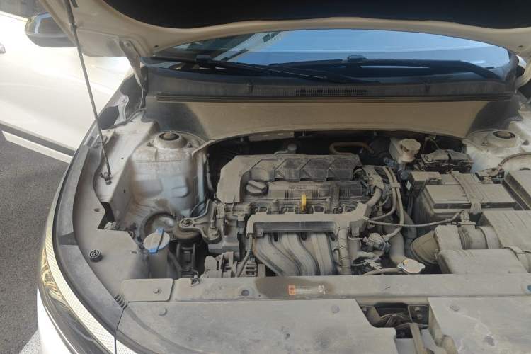 Used Kia KX3 2020 1.5L CVT Trend Edition Engine Bay Right
