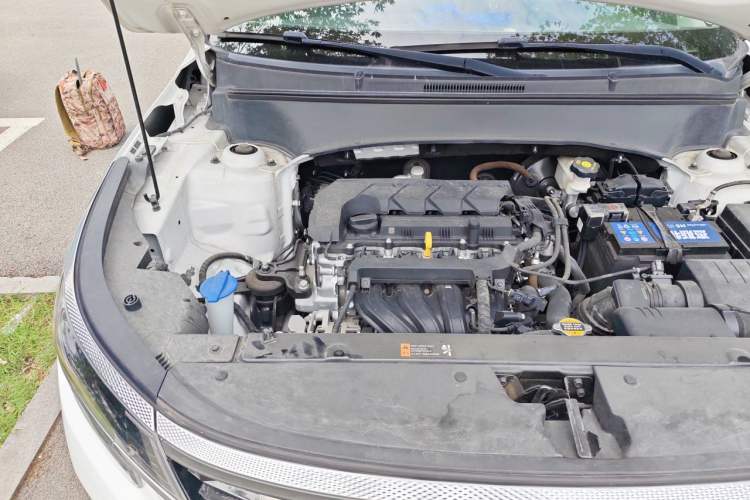 Used Kia KX3 2020 1.5L CVT Trend Edition Engine Bay Right