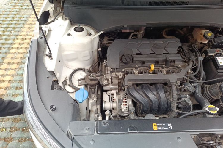 Used Kia KX3 2020 1.5L CVT Trend Edition Engine Bay Right