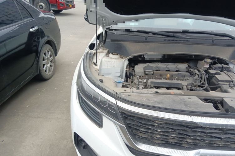 Used Kia KX3 2020 1.5L CVT Trend Edition Engine Bay Right