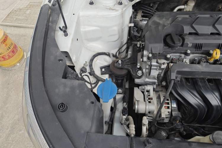 Used Kia KX3 2020 1.5L CVT Trend Edition Engine Bay Right
