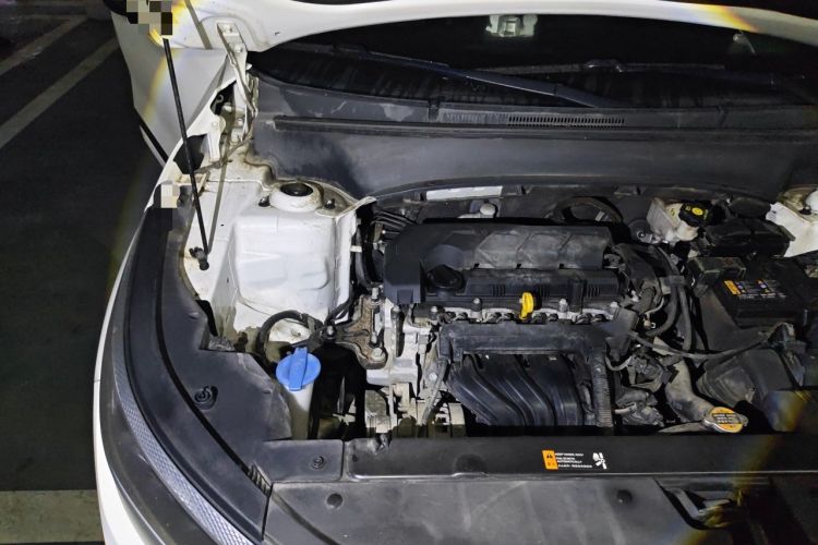 Used Kia KX3 2020 1.5L CVT Trend Edition Engine Bay Right