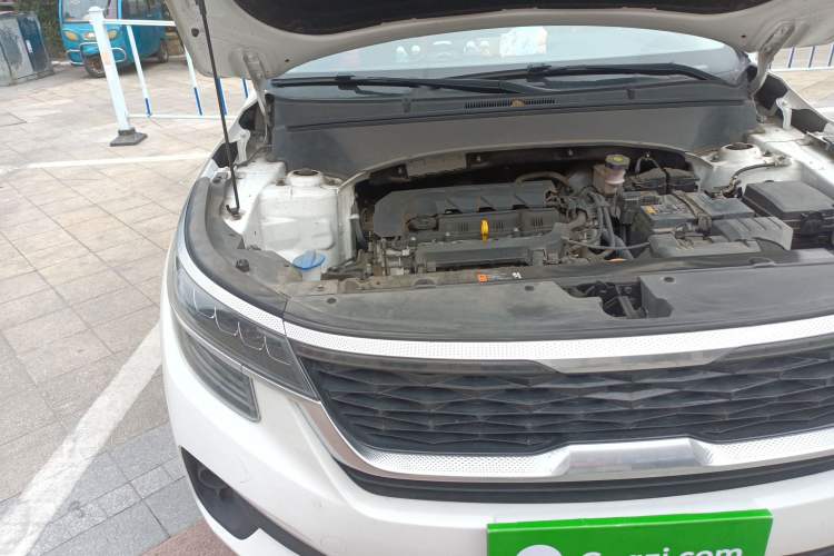 Used Kia KX3 2020 1.5L CVT Trend Edition Engine Bay Right