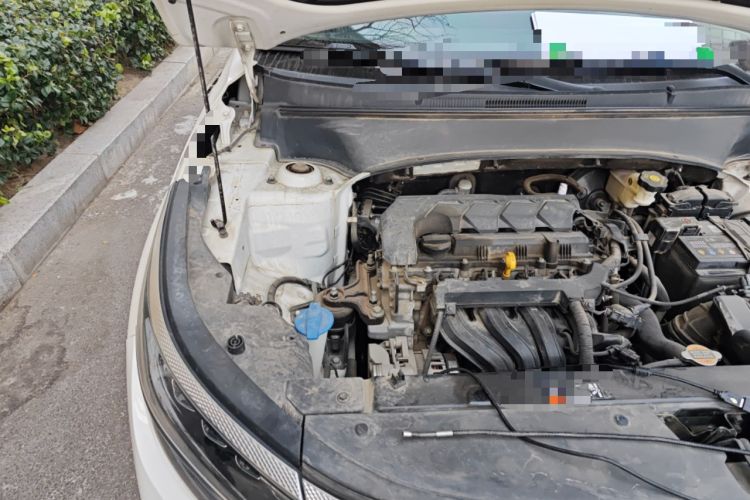 Used Kia KX3 2020 1.5L CVT Trend Edition Engine Bay Right