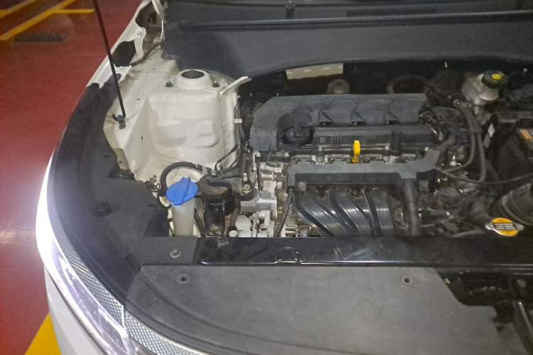 Used Kia KX3 2020 1.5L CVT Trend Edition Engine Bay Right