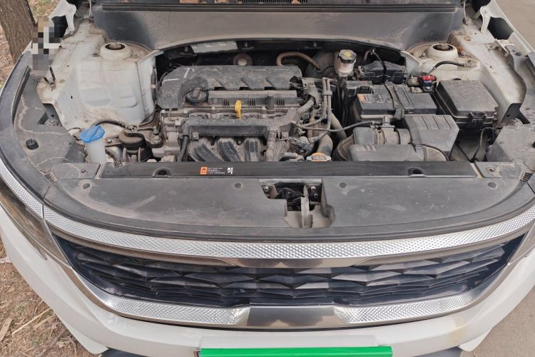 Used Kia KX3 2020 1.5L CVT Trend Edition Engine Bay