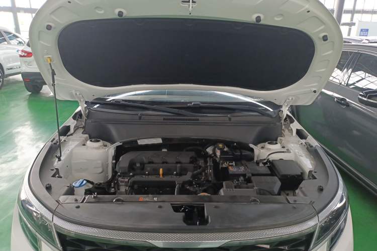Used Kia KX3 2020 1.5L CVT Trend Edition Engine Bay