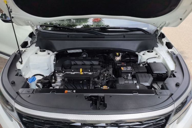 Used Kia KX3 2020 1.5L CVT Trend Edition Engine Bay