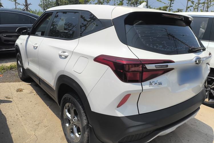 Used Kia KX3 2020 1.5L CVT Comfort Edition Exterior 2