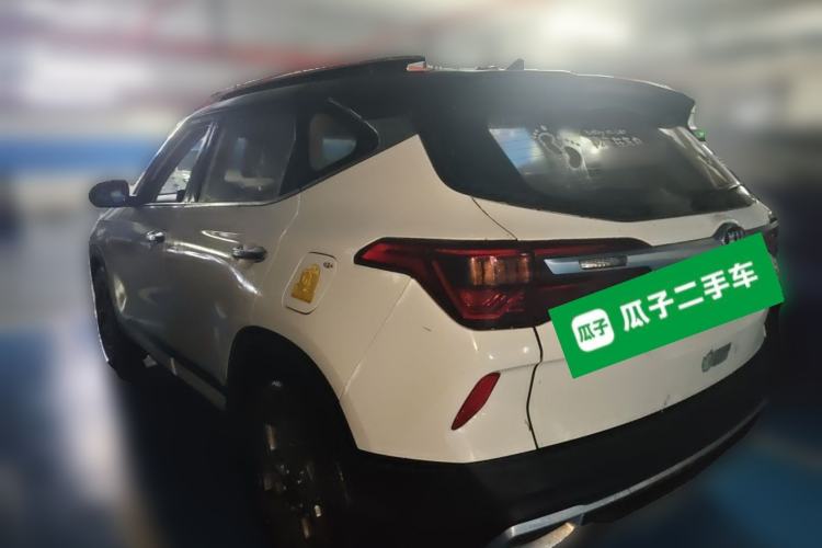 Used Kia KX3 2020 1.5L CVT Trend Edition Exterior 3