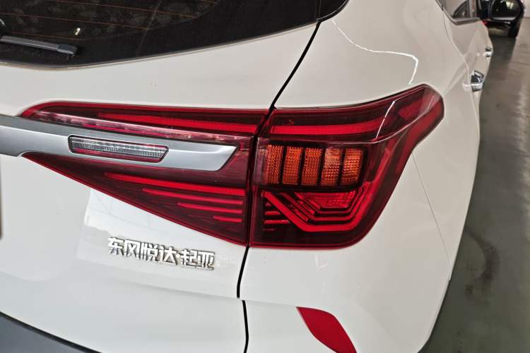 Used Kia KX3 2020 1.5L CVT Trend Edition Exterior 3