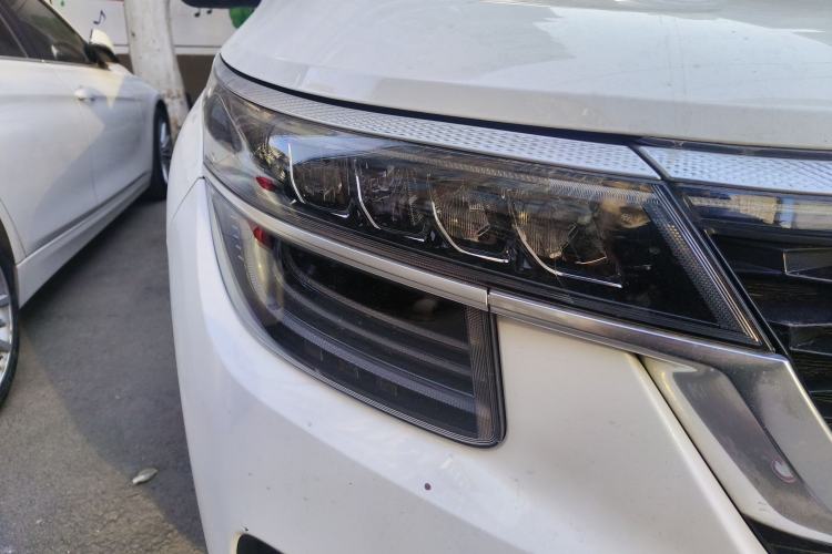 Used Kia KX3 2020 1.5L CVT Trend Edition Exterior 3